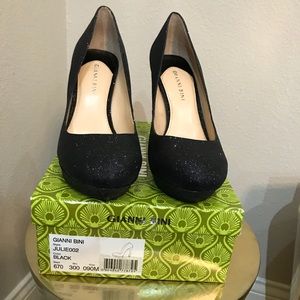 Gianni Bini High heel shoes